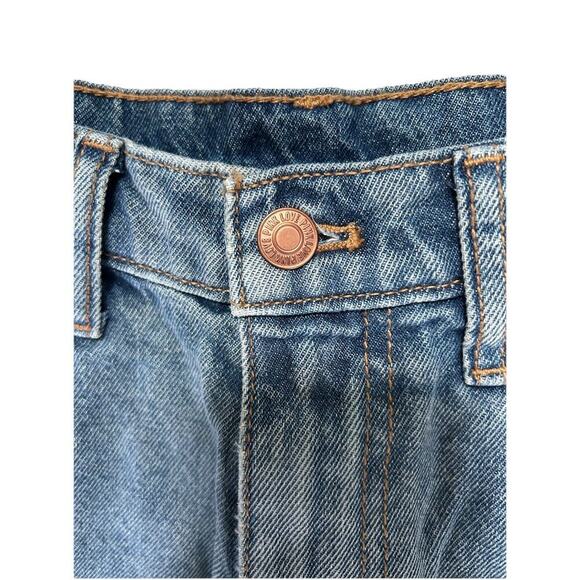 Victoria Secret PINK Women’s Denim Jean Shorts Cutoff 25” Waist Medium Wash - Picture 4 of 7